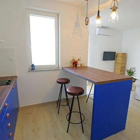 Apartamento Put Slanice 4+1 - Id:659 *